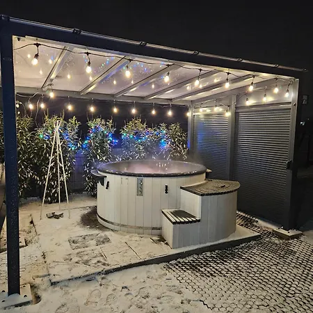 Tatil Evi Na Wylacznosc ,bania Z Jacuzzi. Gory, Jezioro, Las. Lesna (Zywiec)