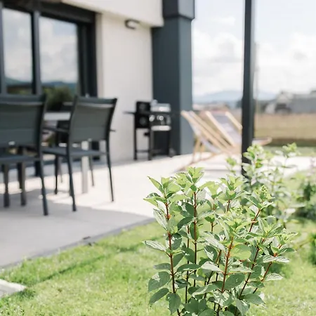Na Wyłączność ,bania Z Jacuzzi. Góry, Jezioro, Las.