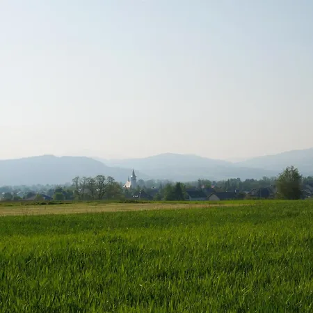 Dom wakacyjny Na Wyłączność ,bania Z Jacuzzi. Góry, Jezioro, Las. Lesna (Zywiec)