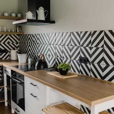 Dom wakacyjny Na Wyłączność ,bania Z Jacuzzi. Góry, Jezioro, Las.