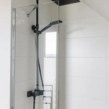 Dom wakacyjny Na Wyłączność ,bania Z Jacuzzi. Góry, Jezioro, Las. *