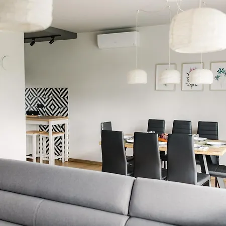 Na Wylacznosc ,bania Z Jacuzzi. Gory, Jezioro, Las. *