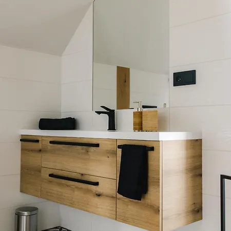 Na Wyłączność ,bania Z Jacuzzi. Góry, Jezioro, Las.