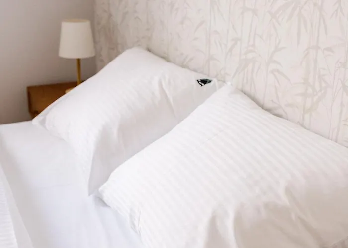 Na Wylacznosc ,bania Z Jacuzzi. Gory, Jezioro, Las. Ferienhaus