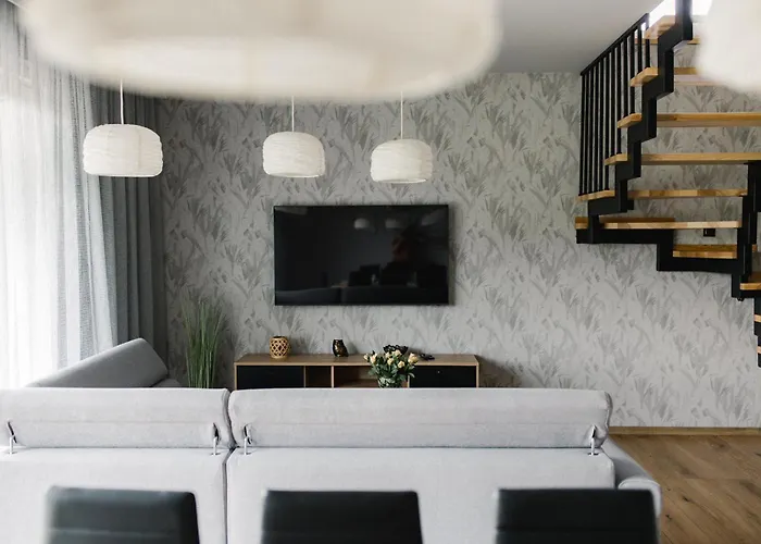 Na Wylacznosc ,bania Z Jacuzzi. Gory, Jezioro, Las.