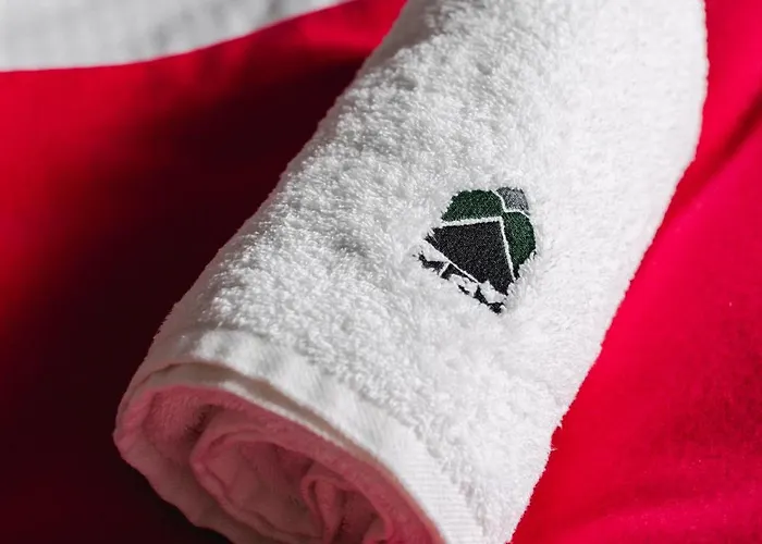 Tatil Evi Na Wylacznosc ,bania Z Jacuzzi. Gory, Jezioro, Las.