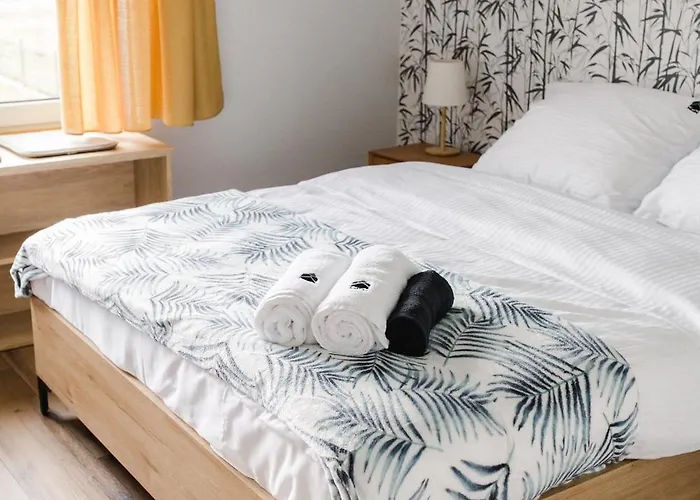 Na Wylacznosc ,bania Z Jacuzzi. Gory, Jezioro, Las. Ferienhaus *